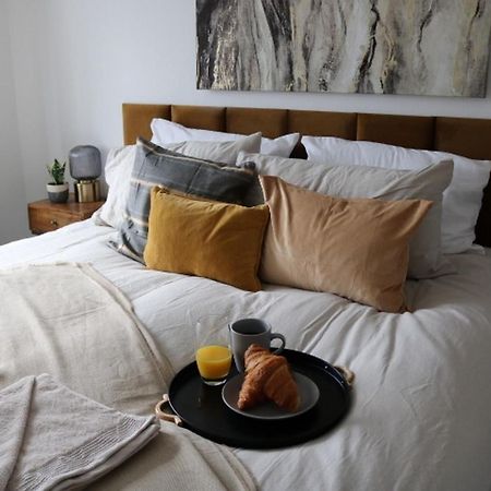 Charming 2 Bed House - Family Friendly Villa Nottingham Buitenkant foto